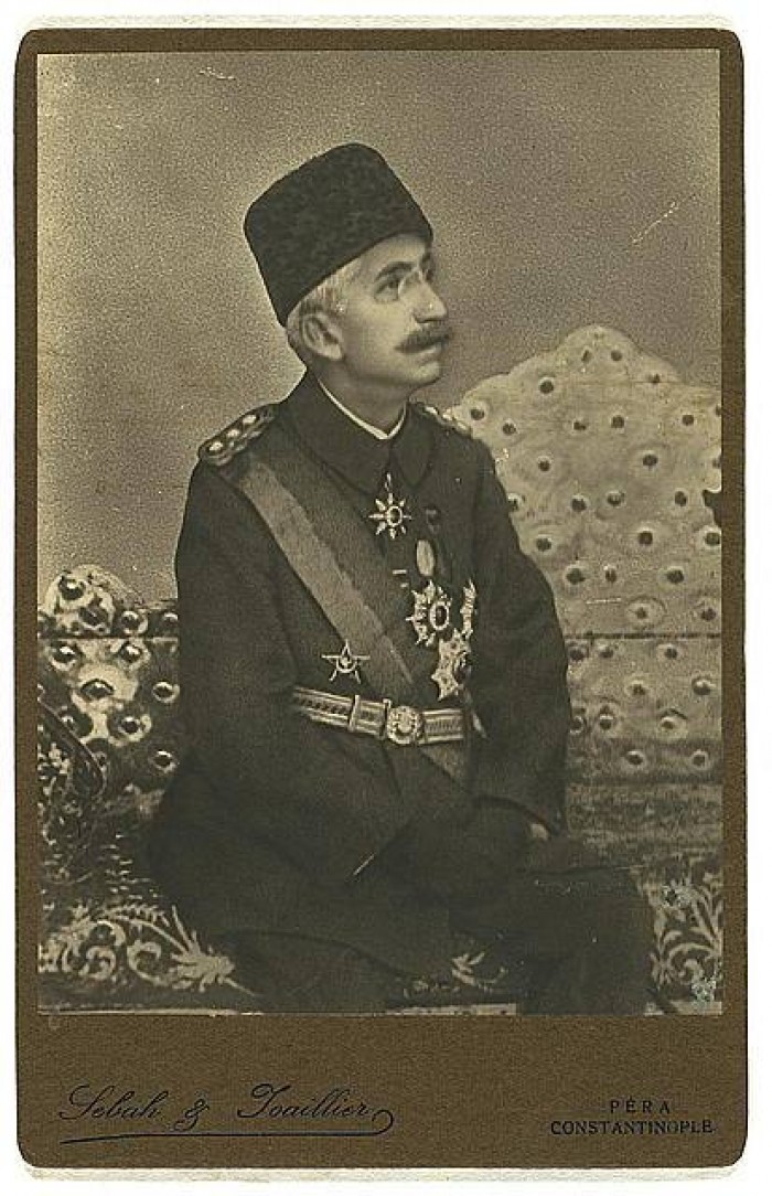 Son Osmanlı Padişahı Sultan Mehmet Vahdettin'in Bir Fotoğrafı ...